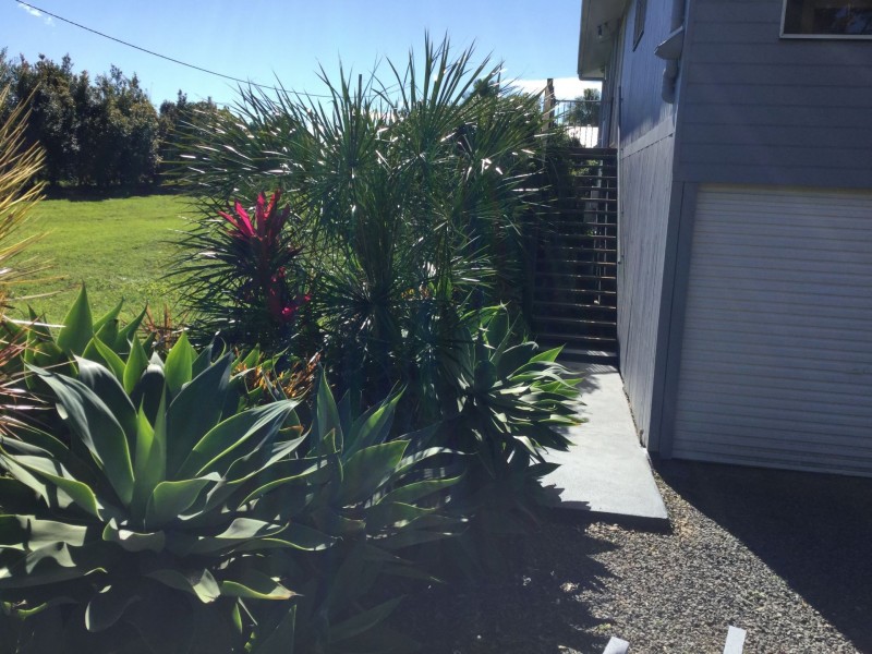 10 Mataranka Road, Veteran QLD 4570