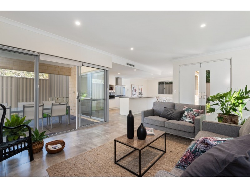 43B Gwelup Street, Karrinyup WA 6018