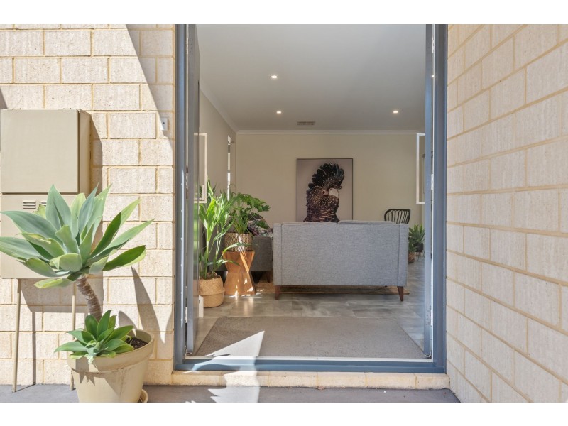 43B Gwelup Street, Karrinyup WA 6018