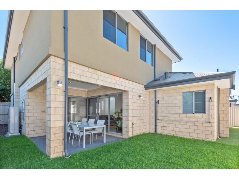 43B Gwelup Street, Karrinyup WA 6018