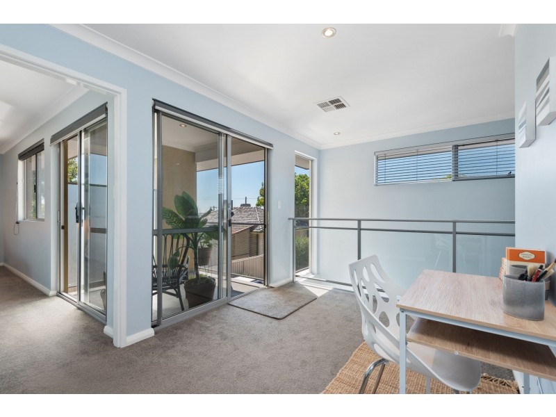 43B Gwelup Street, Karrinyup WA 6018