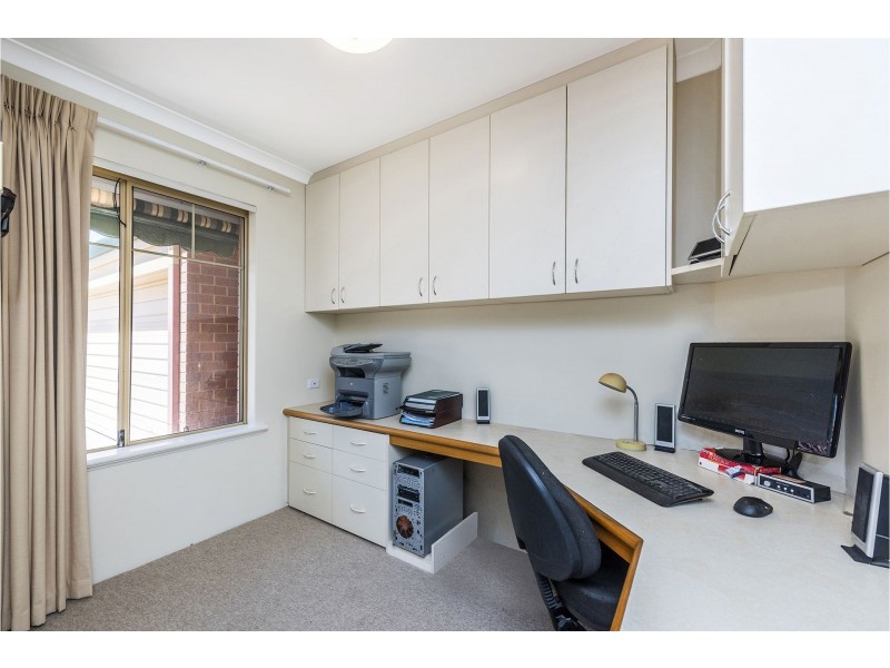 21A Links Road, Ardross WA 6153