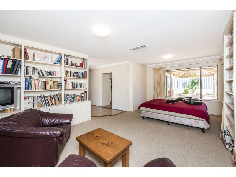 21A Links Road, Ardross WA 6153