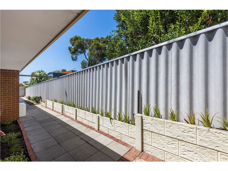 21A Links Road, Ardross WA 6153