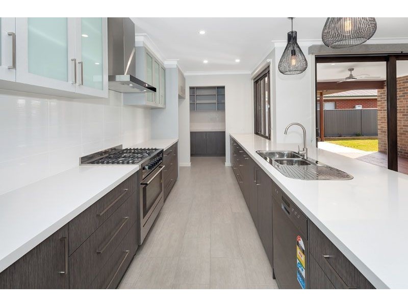 17 (Lot 80) Limerick St, Alfredton VIC 3350