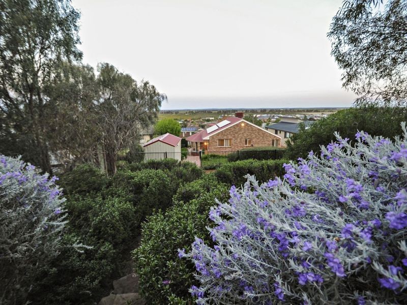 20 Waugh Street, Griffith NSW 2680