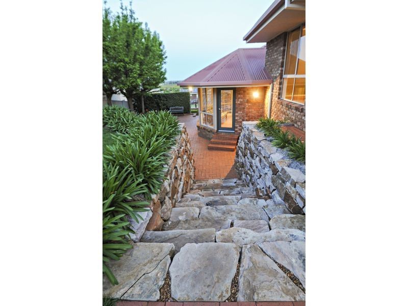 20 Waugh Street, Griffith NSW 2680