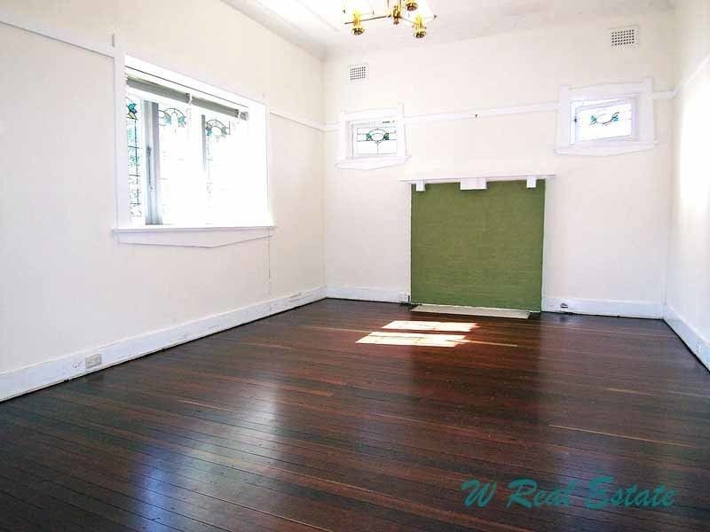 1 Bunndarra Avenue South, Wahroonga NSW 2076