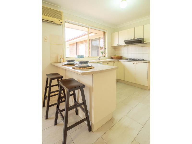 8 Karabi Close, Glenmore Park NSW 2745
