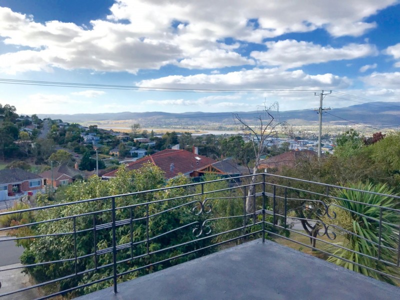 23 Fairthorne Rd, Trevallyn TAS 7250