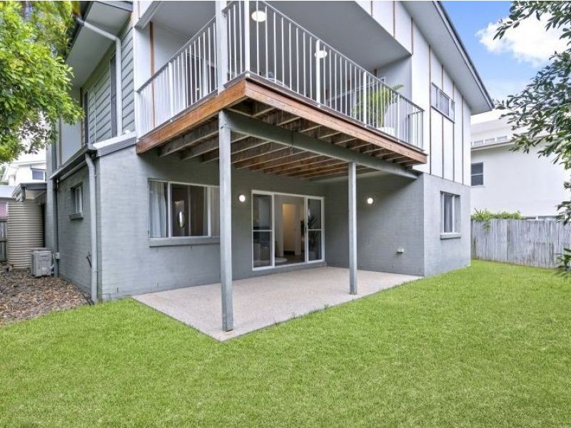 61 Dicky Beach Close, Dicky Beach QLD 4551