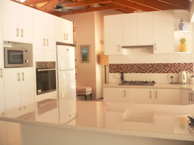 10 San Marco Court, Urangan QLD 4655