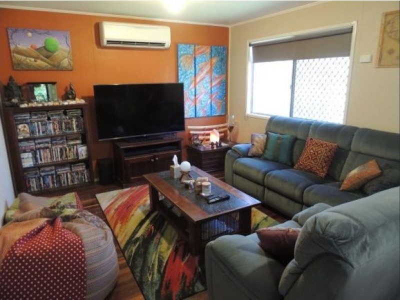 7 Ney Street, Moranbah QLD 4744