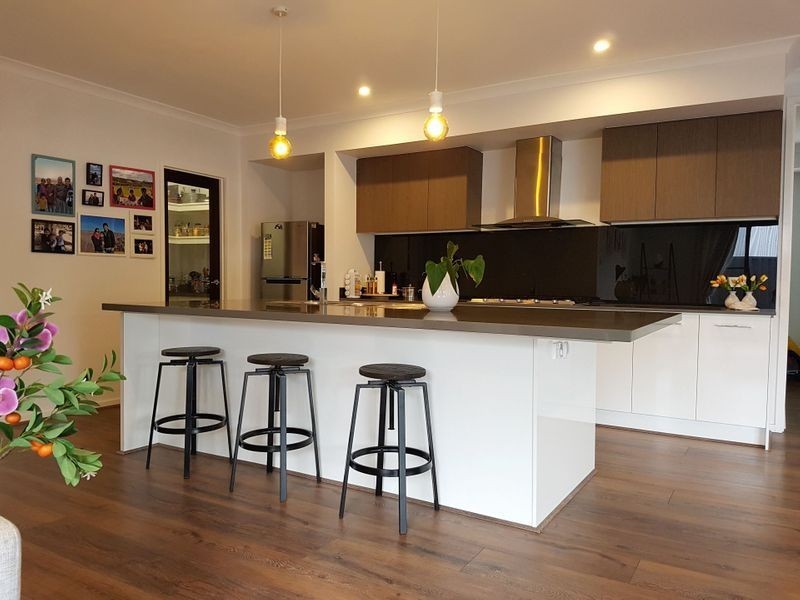 9 Mac Street, Bridgeman Downs QLD 4035