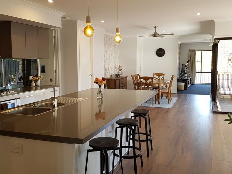 9 Mac Street, Bridgeman Downs QLD 4035