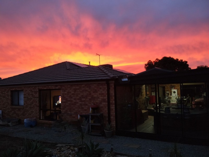 4 Sugar Berry Rise, Melton West VIC 3337