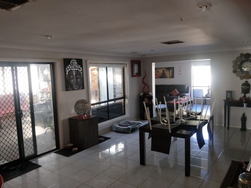 4 Sugar Berry Rise, Melton West VIC 3337