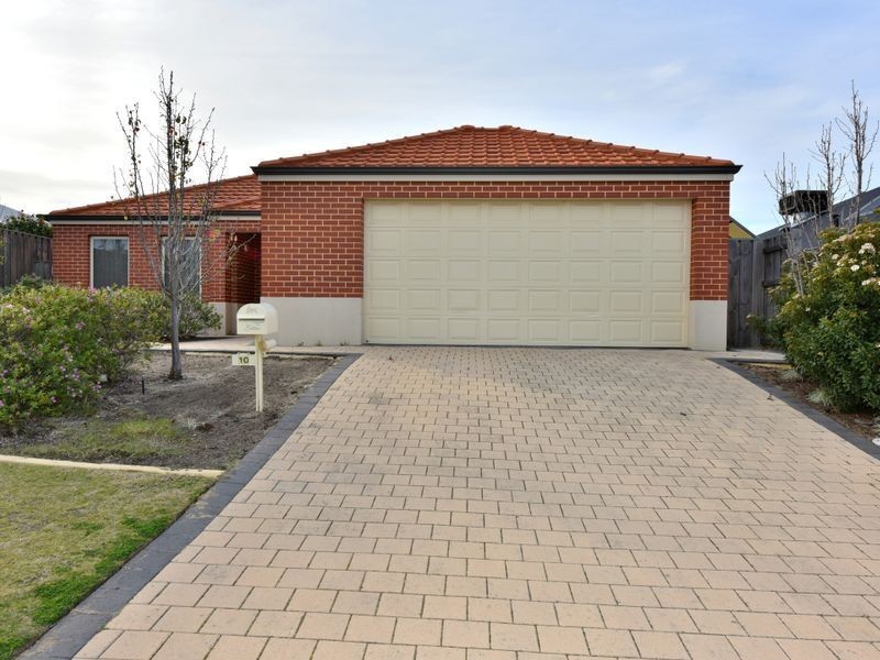 10 Durant Way, Ellenbrook WA 6069