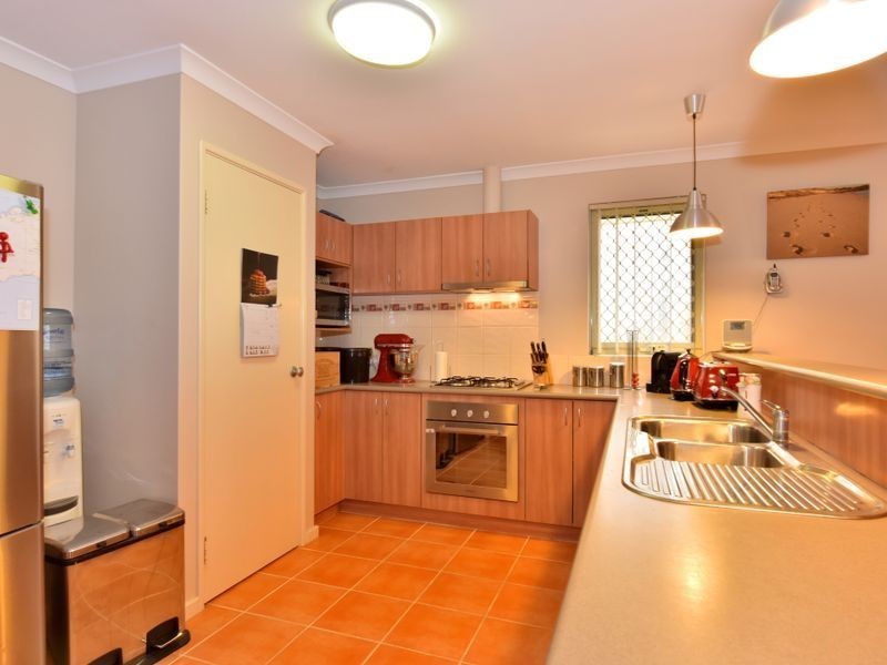 10 Durant Way, Ellenbrook WA 6069