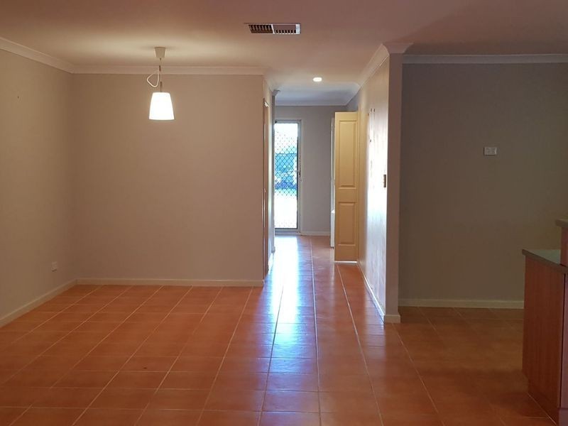 10 Durant Way, Ellenbrook WA 6069