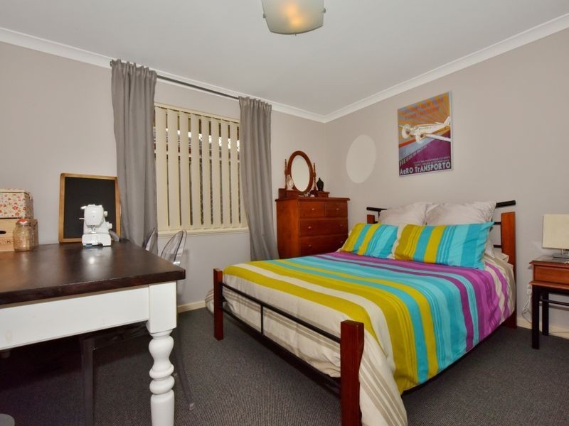 10 Durant Way, Ellenbrook WA 6069