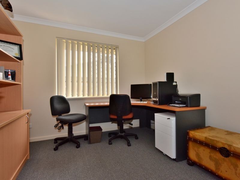 10 Durant Way, Ellenbrook WA 6069