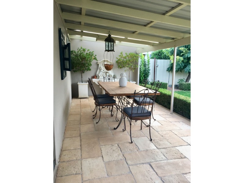 73 Rodd, Canowindra NSW 2804