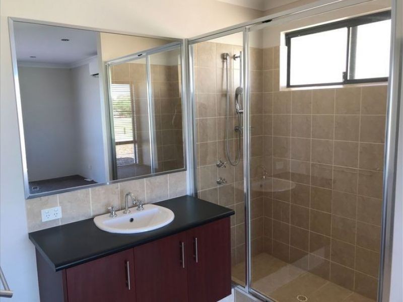 39 Hardwick Blvd, Canning Vale WA 6155