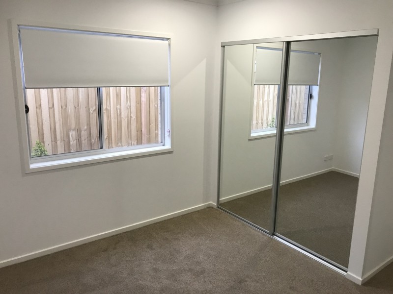 39 Grande Belmond Ave, Clyde North VIC 3978