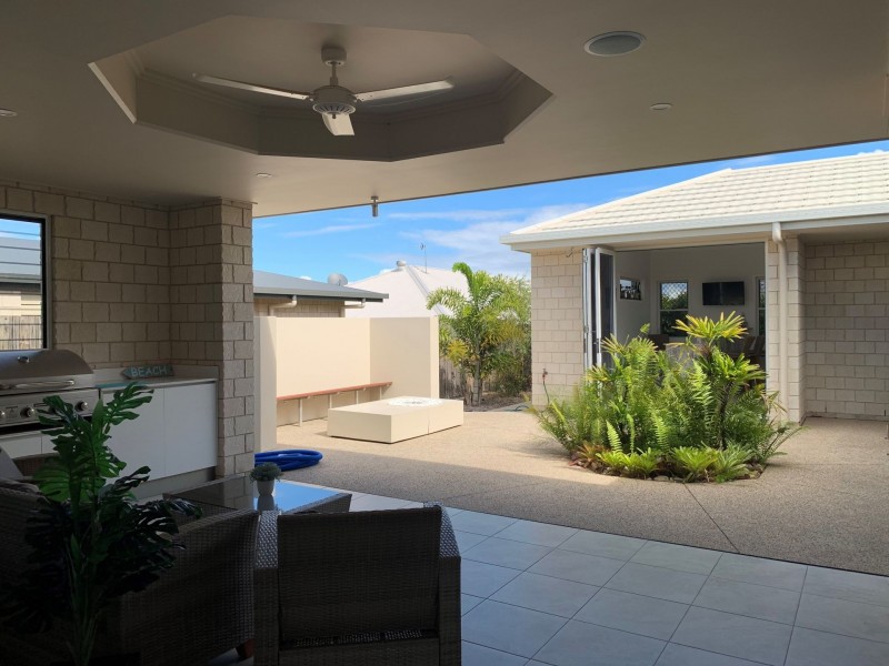 221 Long Street, Pialba QLD 4655