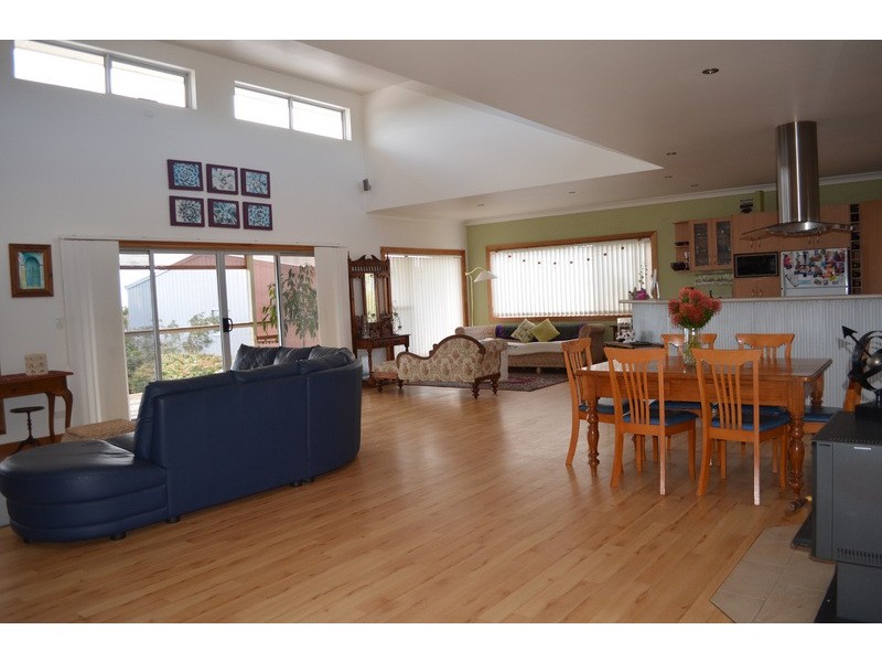 36 Sarah Court, Coffin Bay SA 5607