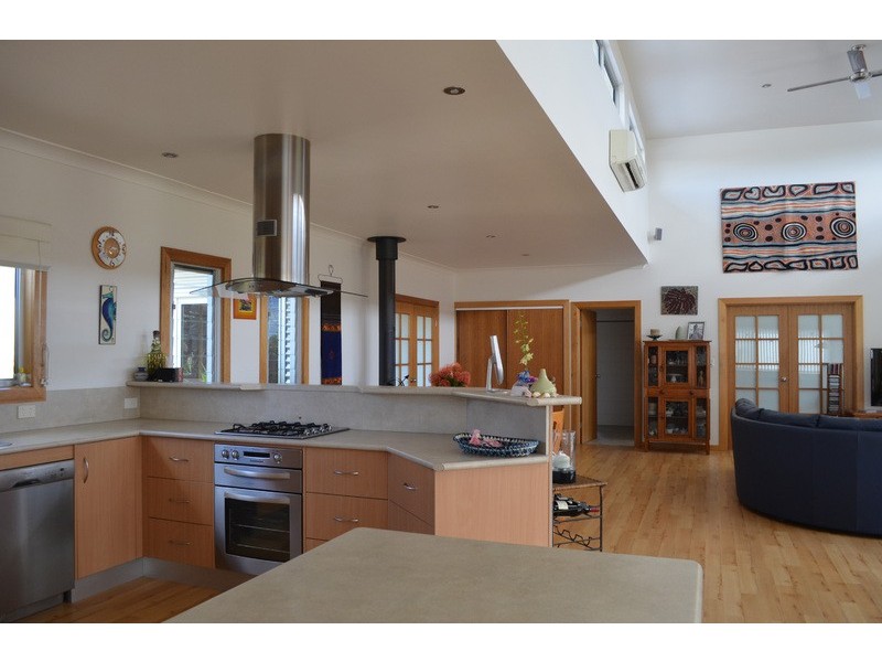 36 Sarah Court, Coffin Bay SA 5607