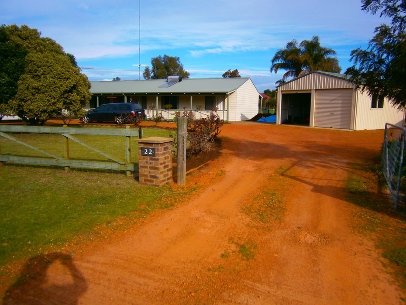 22 marine drive, Leschenault WA 6233