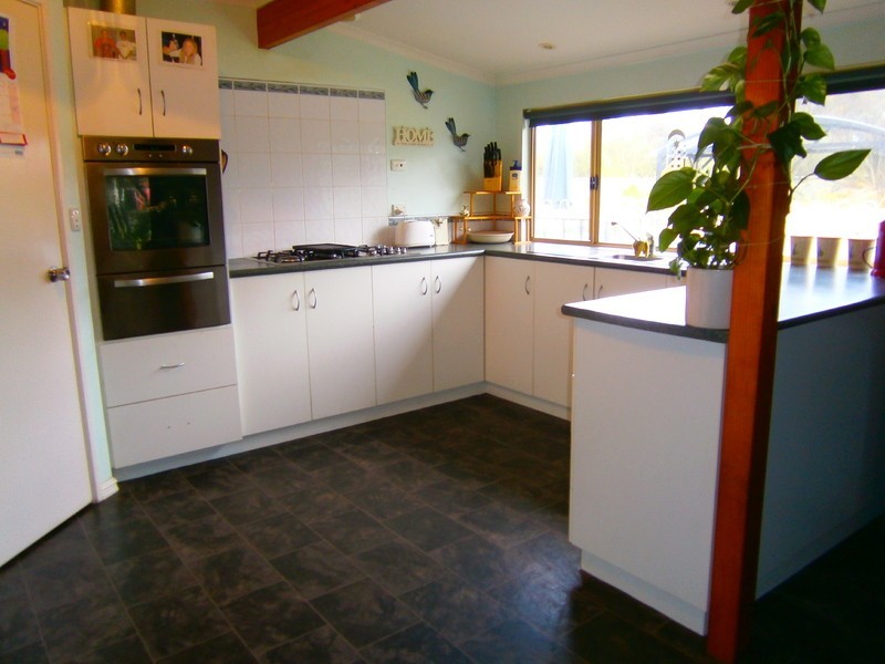 22 marine drive, Leschenault WA 6233