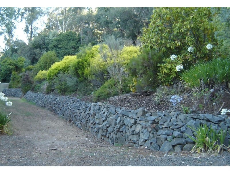 2 [Lot 8 and Lot A] Carolyn Court, Traralgon South VIC 3844