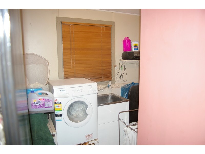 41 Lindsay Street, Bundamba QLD 4304