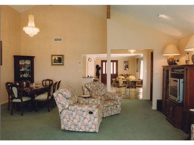 74 Orama Cresent, Orient Point NSW 2540