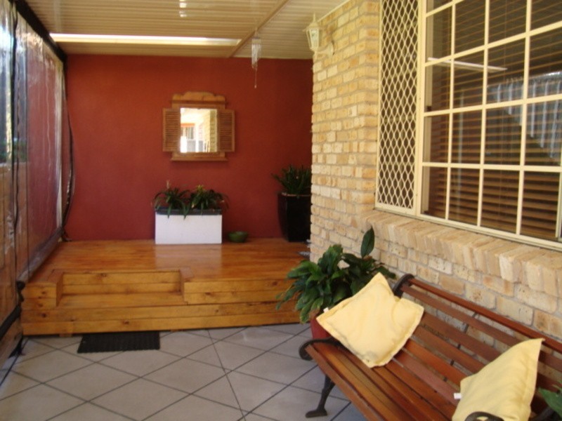 2/24 Stephanie Close, Macquarie Hills NSW 2285