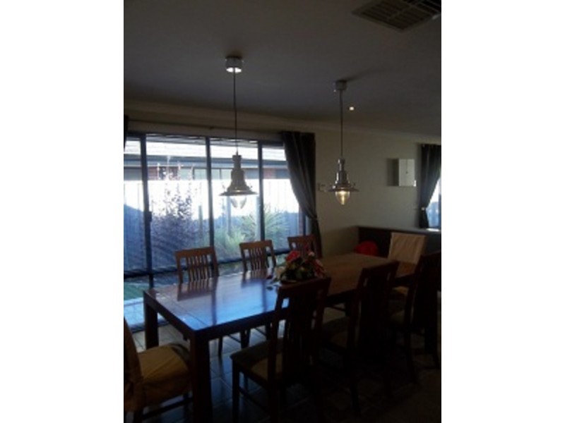 59 Carissa Turn, Halls Head WA 6210