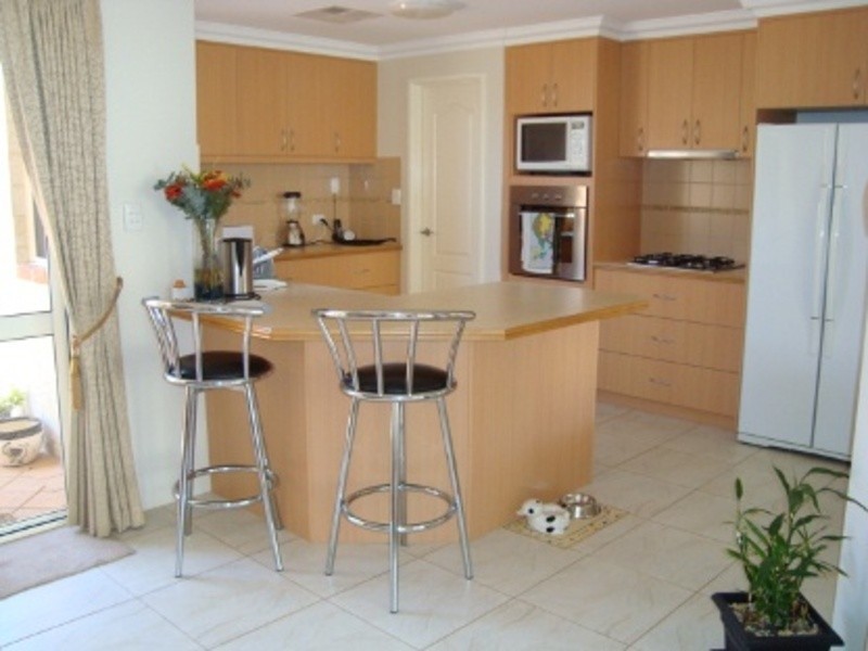 42 Wright Crescent, Bayswater WA 6053