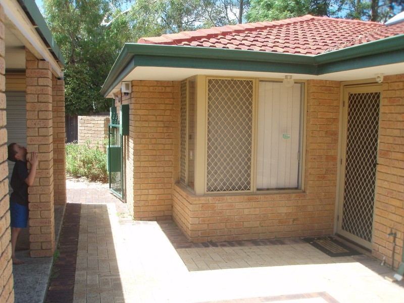 4/45 Teague Street, Victoria Park WA 6100