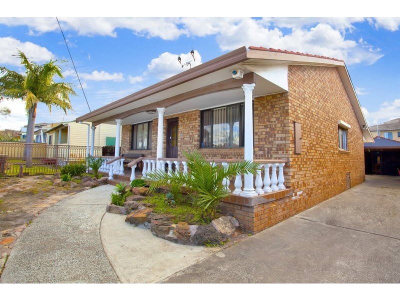 38 New Dapto Rd, Wollongong NSW 2500