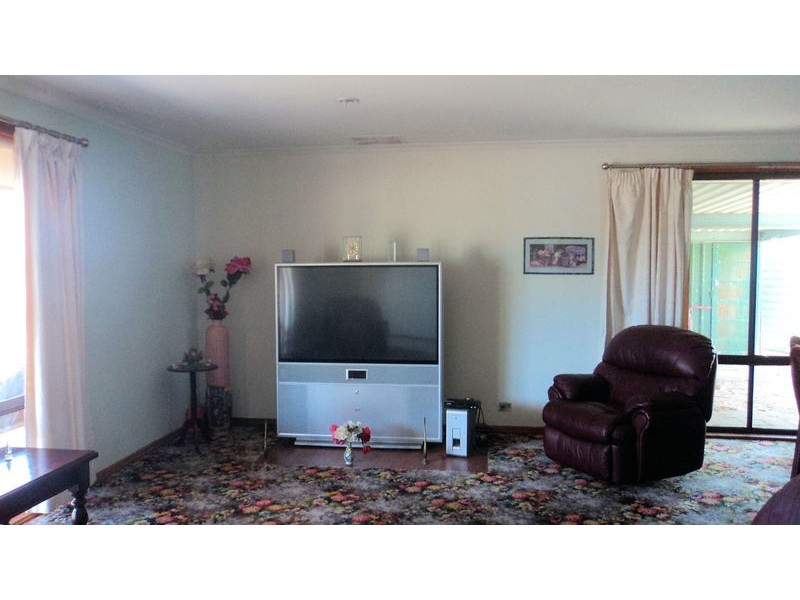 124 Gawler Road, Lewiston SA 5501