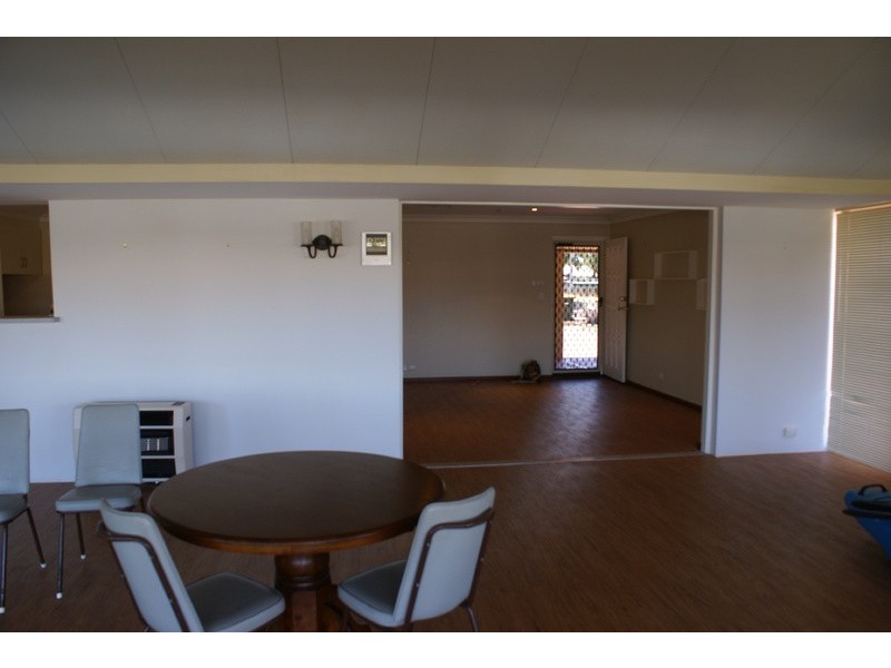 29 Allambi Way, South Yunderup WA 6208