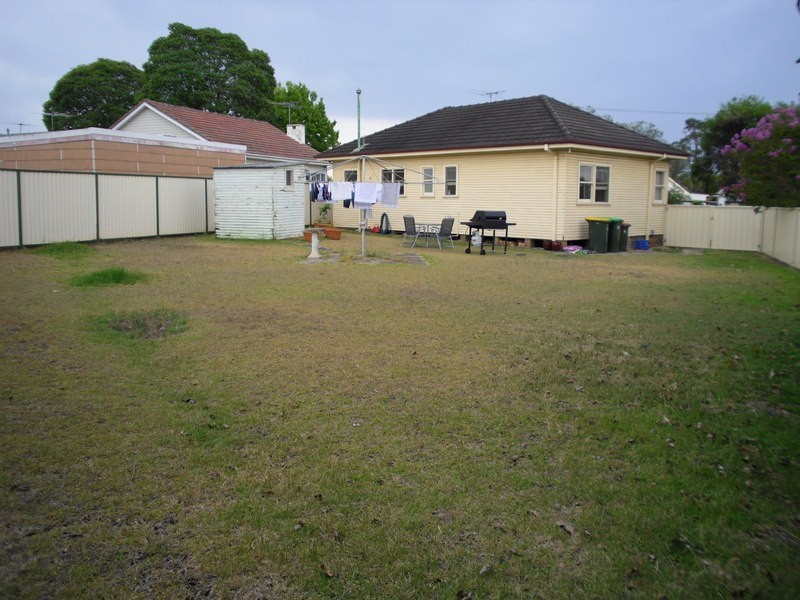 91 Woodlands Rd, Liverpool NSW 2170