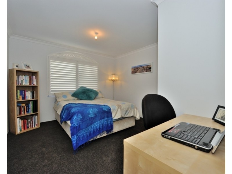 32 Sanctuary Circuit, Dawesville WA 6211