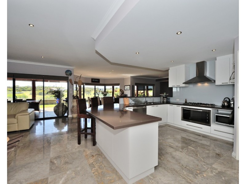 32 Sanctuary Circuit, Dawesville WA 6211