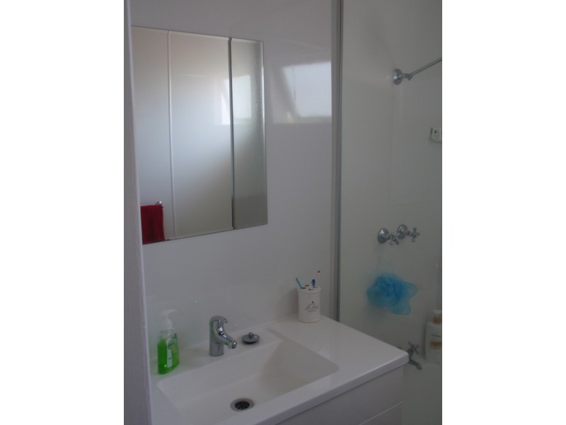 17 Churchill Ave, Devonport TAS 7310