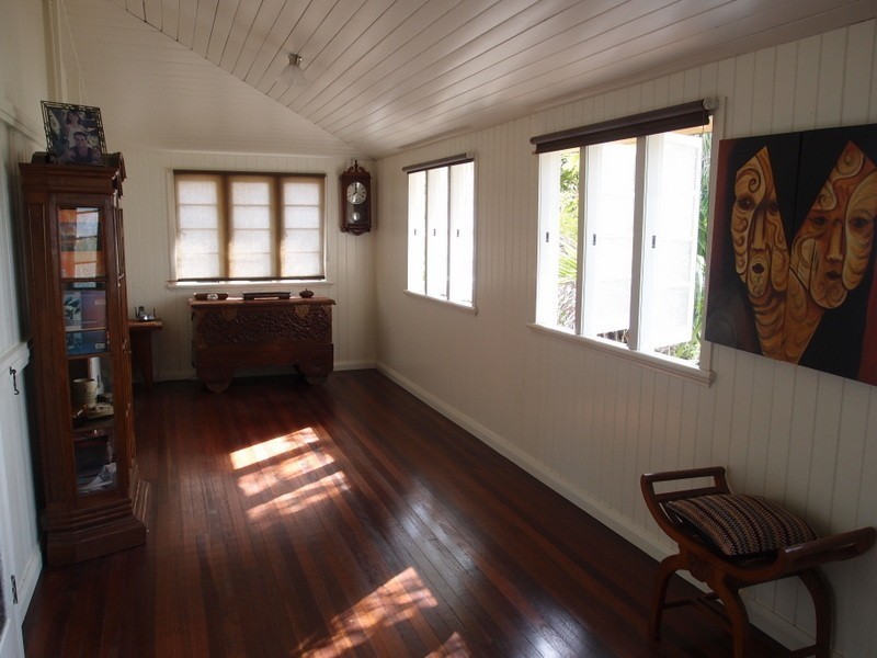 7 SCHAEFER ST, West Mackay QLD 4740