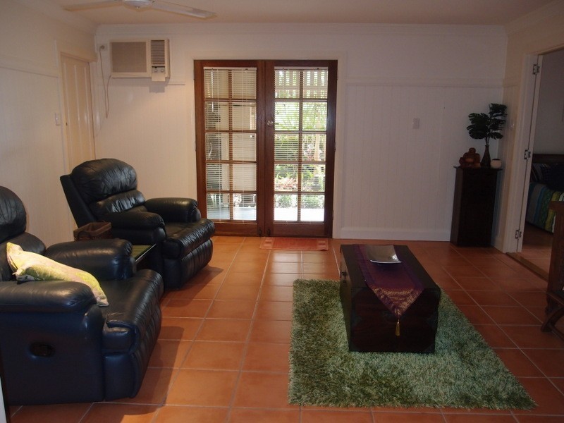 7 SCHAEFER ST, West Mackay QLD 4740